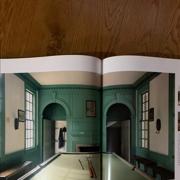 Book-Colonial Williamsburg. Beautiful photos - Picture 5 of 6